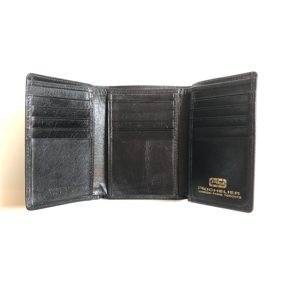 ⭐️Host Pick⭐️ - Rochelier Trifold leather wallet